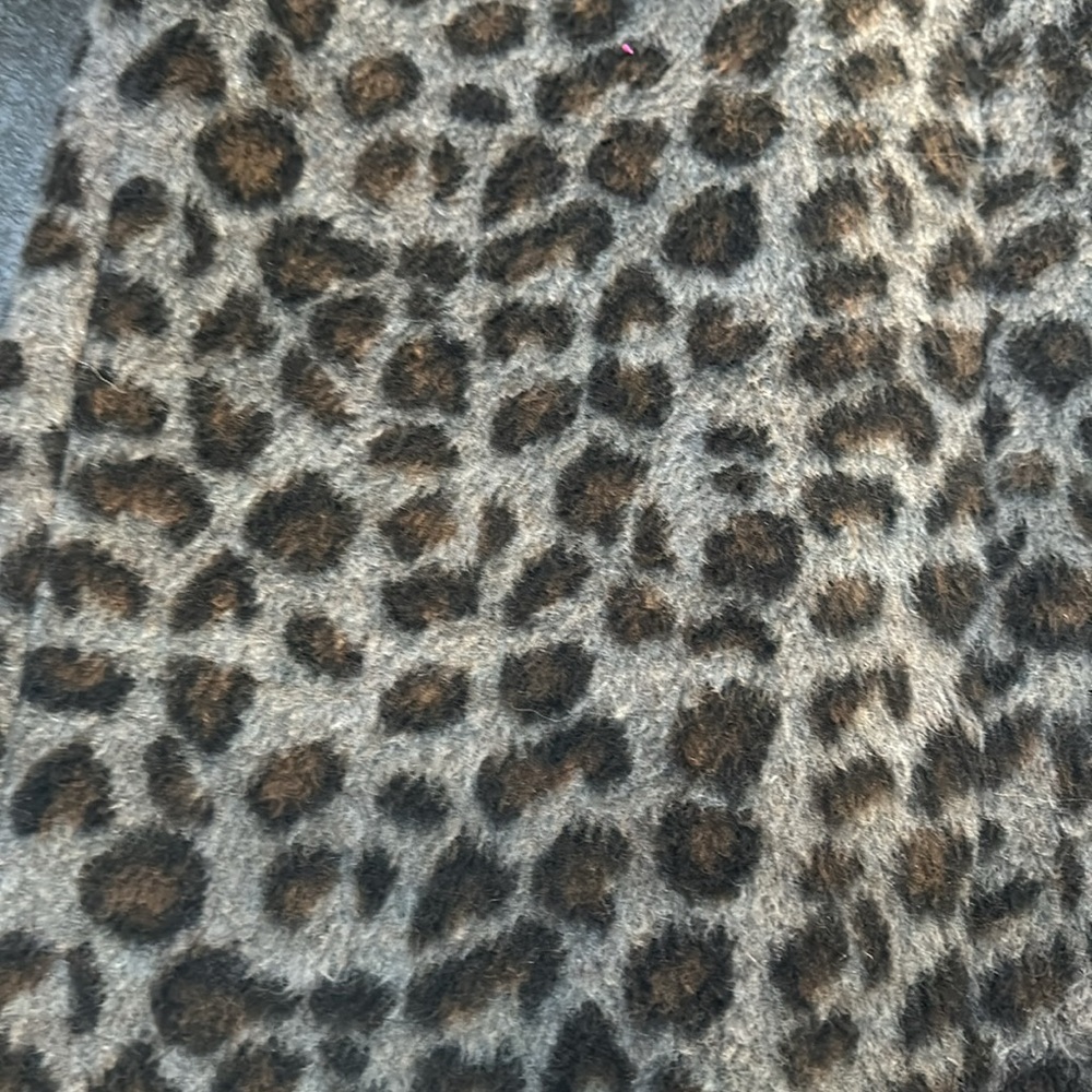 Leopard Jacket - Picture 5 of 6